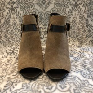 Franco Sarto booties with box